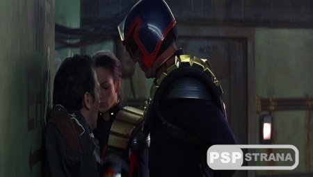   / Judge Dredd (1995) BDRip 1080